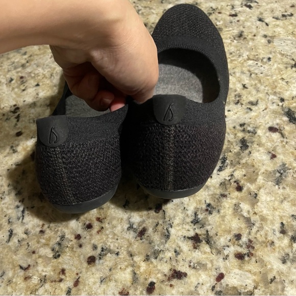 Allbirds - Picture 5 of 6